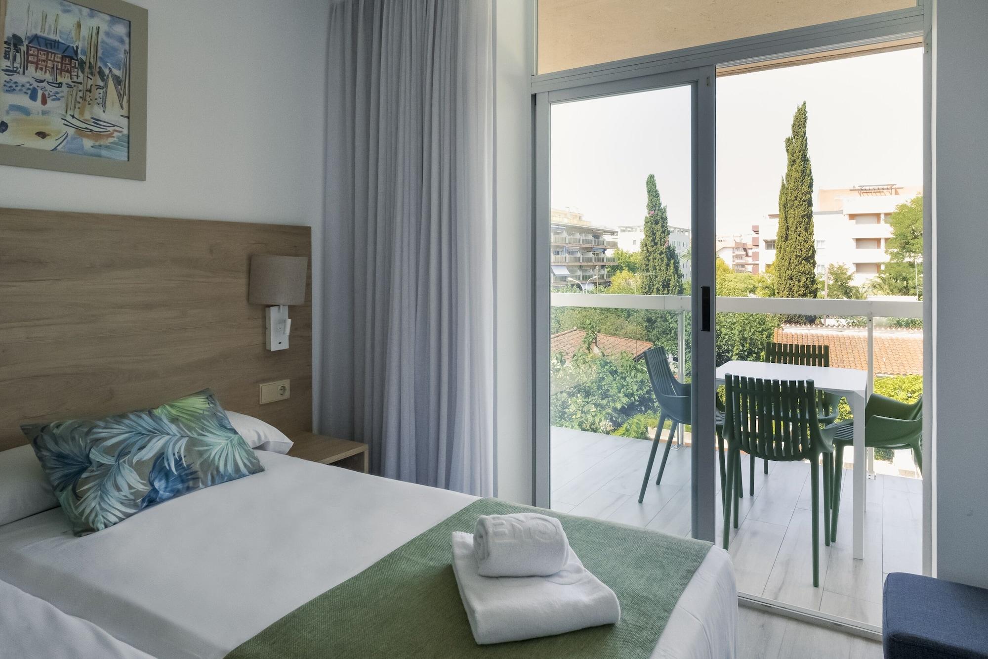 Hotel apartamentowy Cye Centre 3*