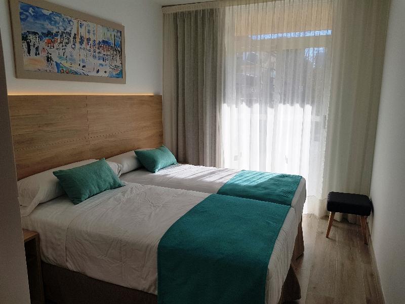 Apart-hotel Cye Centre